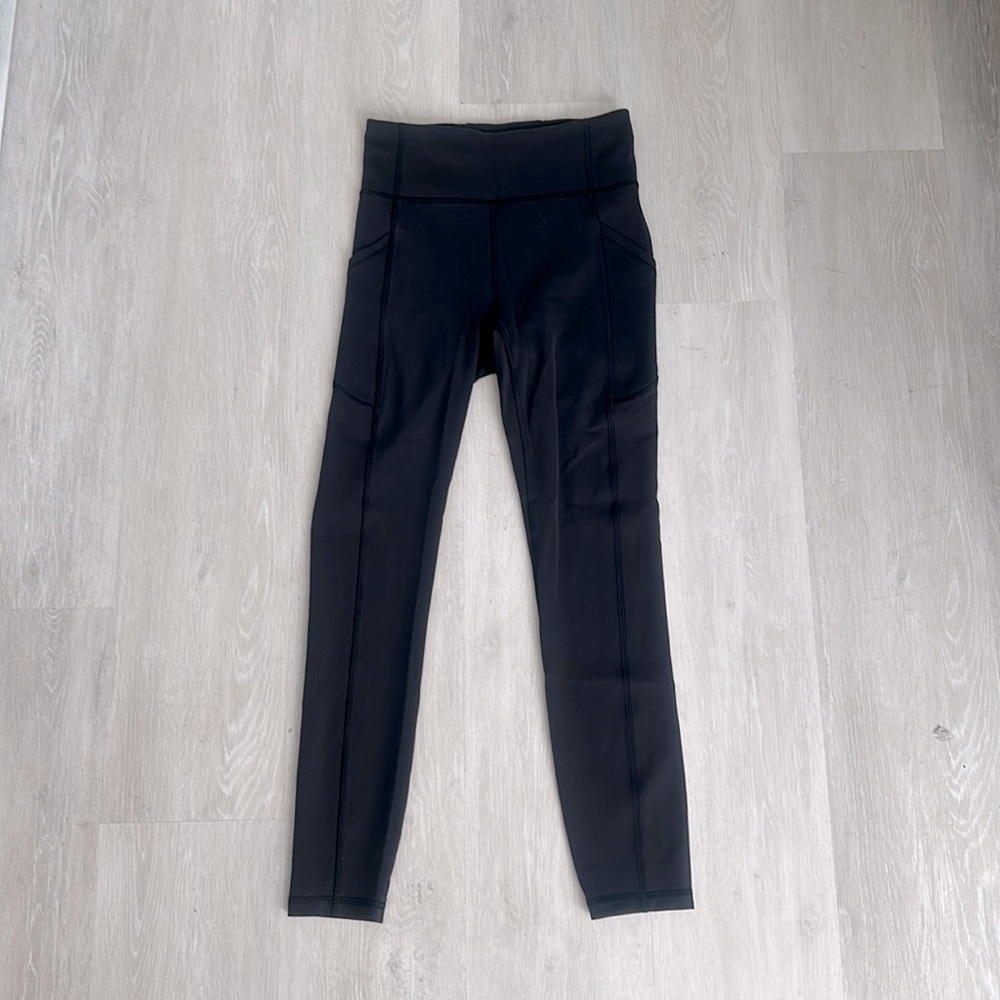 Lululemon workout leggings
